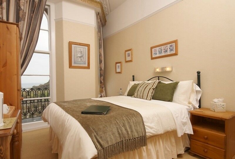 The Collingdale Guest House Ilfracombe Oda fotoğraf